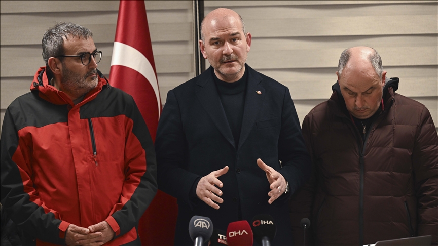 "Deprem bölgesinde bir milletin asaletini gördük"