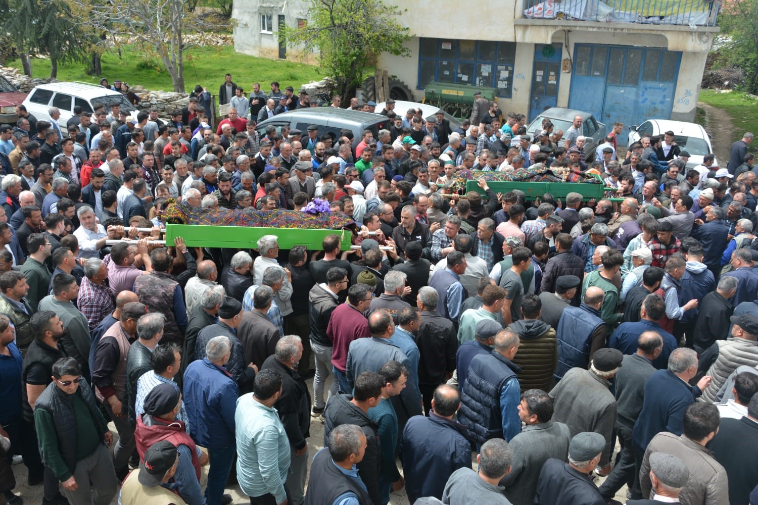 Bu fotoğrafı çektirdikten sadece 10 dakika sonrası facia yaşandı