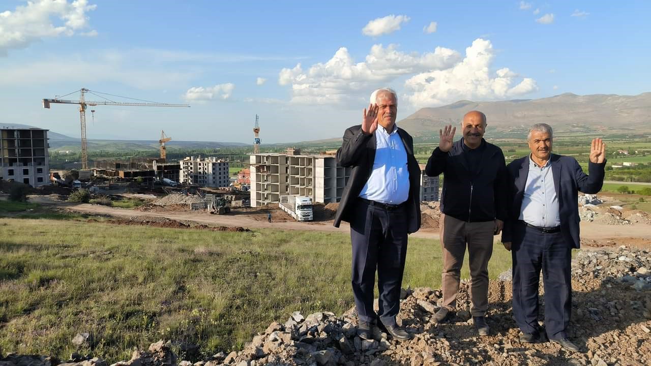 Deprem bölgesinde konutlar yükseliyor