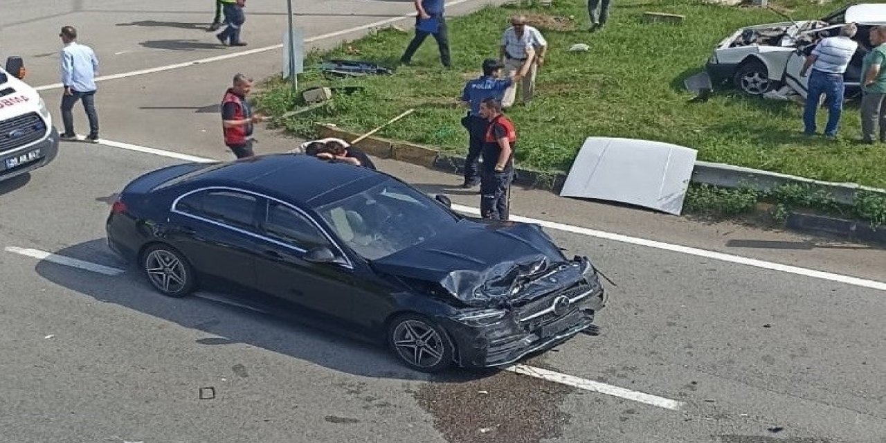 Galatasaraylı futbolcu Barış Alper Yılmaz trafik kazası geçirdi