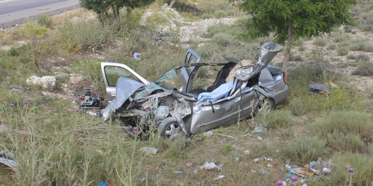 Konya'da feci kaza: Ölü ve yaralılar var