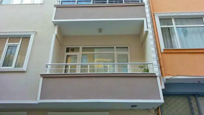 Konya'da haber alınamayan yaşlı çifte ulaşmak polis apartmana tırmandı