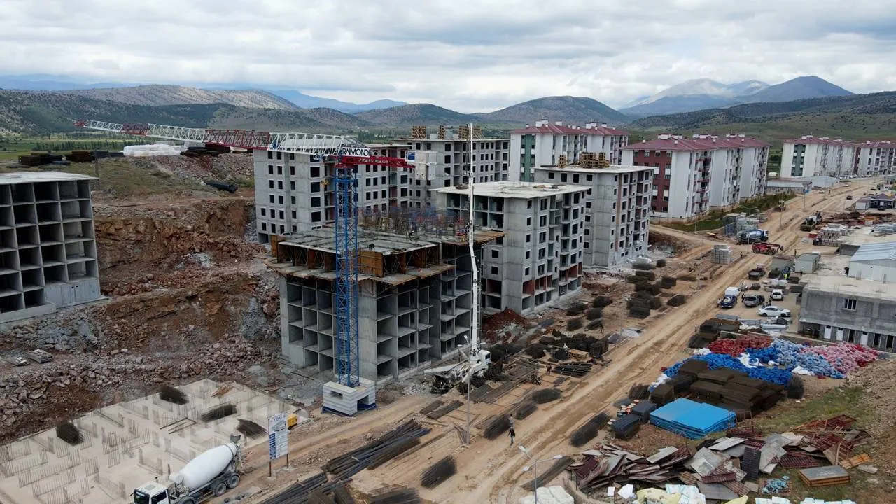 Deprem bölgesine ne kadar para harcanacak?