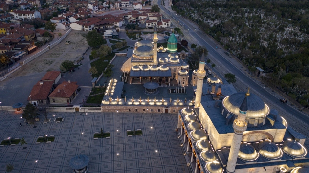 Konya 3. oldu! Mevlana Müzesi'ne ziyaret 1 milyonu aştı