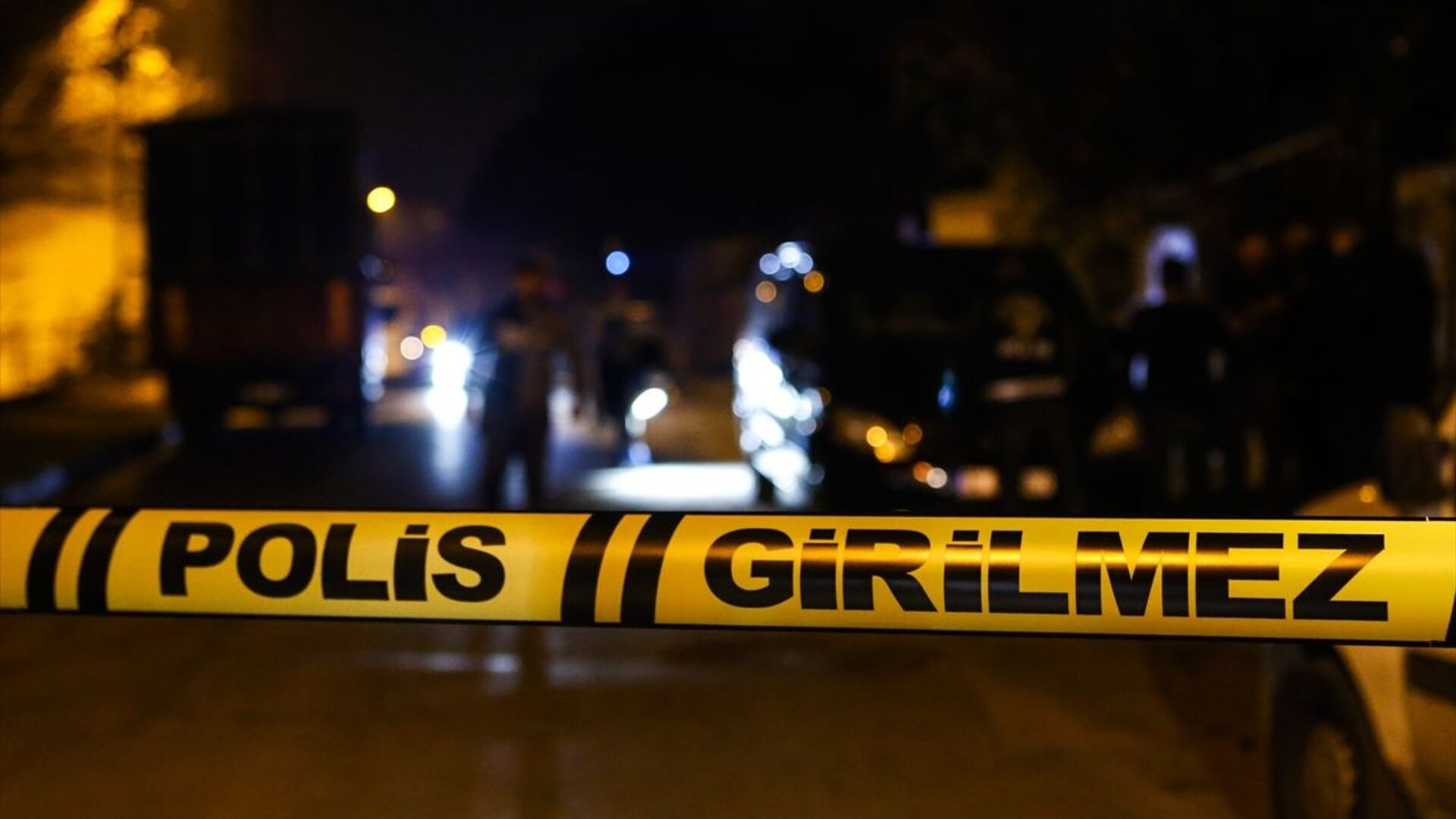 8 suçtan kaydı olan şahıs polise ateş etti: 1 polis yaralandı