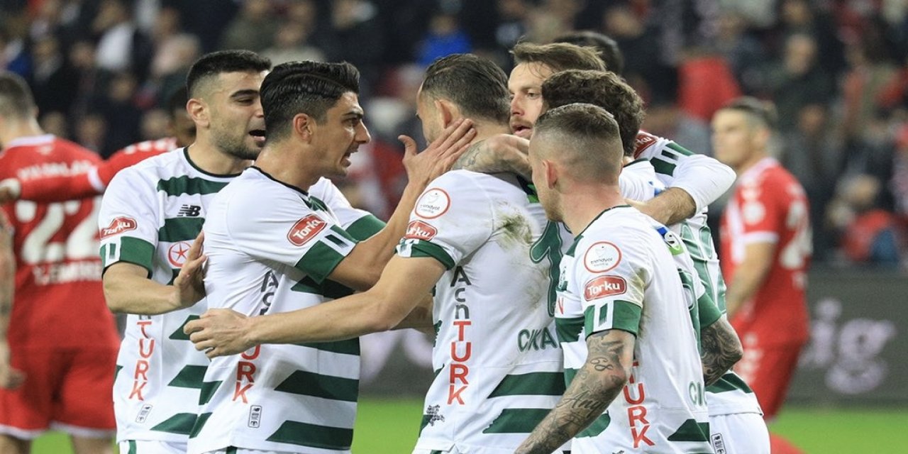 Konyaspor’un en tartışılanı en çok süreyi aldı! İşte o isim