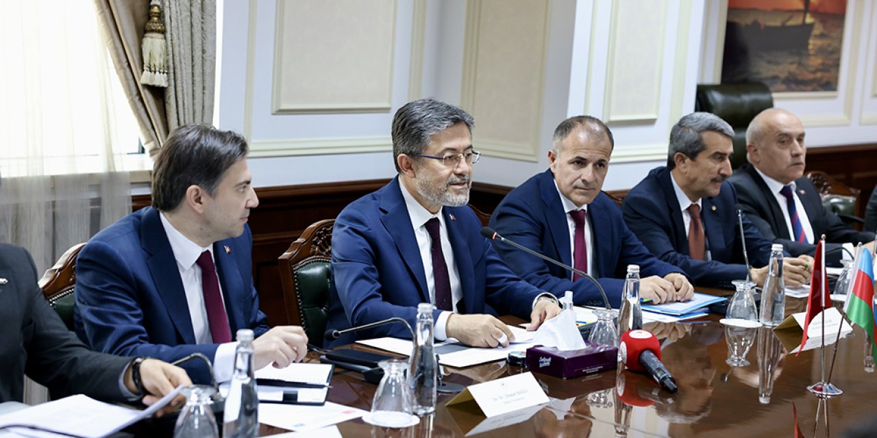 Bakan Yumaklı, Azerbaycan Tarım Bakanı Memmedov ile bir araya geldi