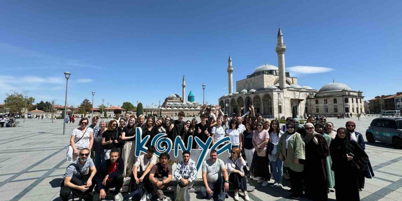 5 ülkeden öğretmenler Konya’da buluştu