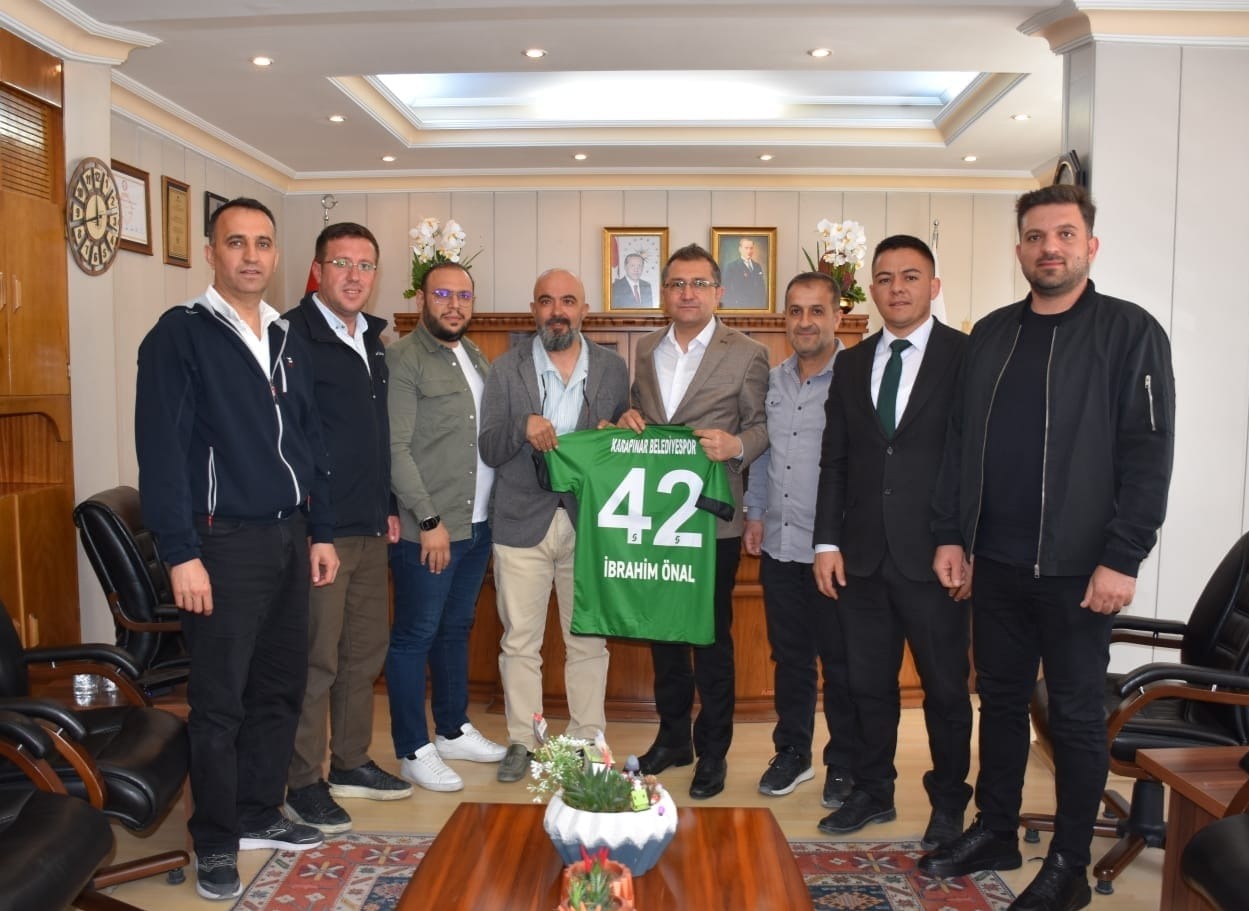 Karapınar Belediyespor'dan Başkan Önal'a ziyaret