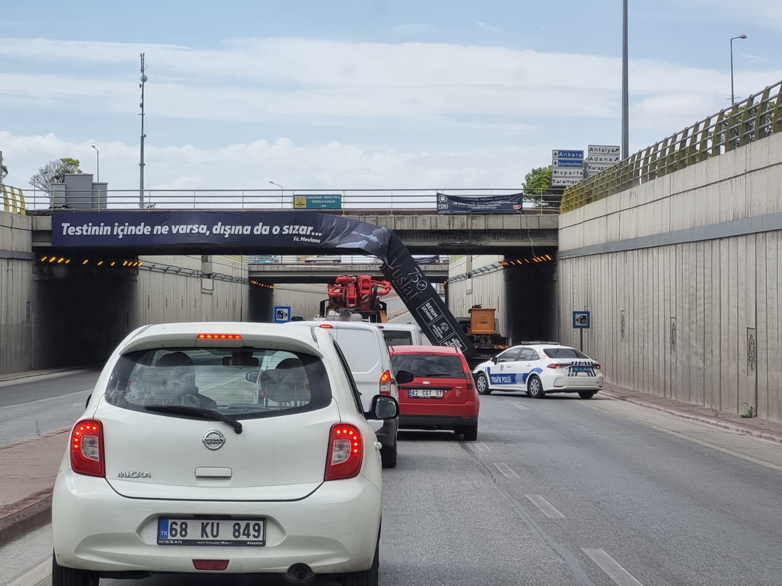 Konya'daki sürücülere tabela engeli