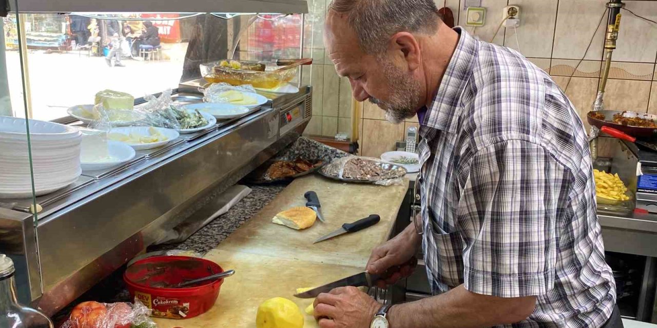 50 yıldır Konya esnafına kahvaltı hazırlıyor