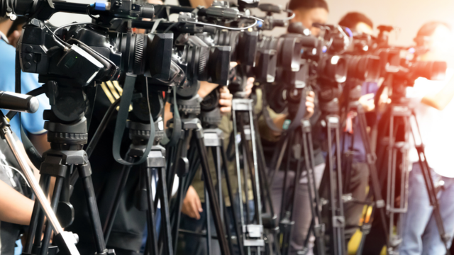 Gazeteciler, habercilik refleksini kaybediyor