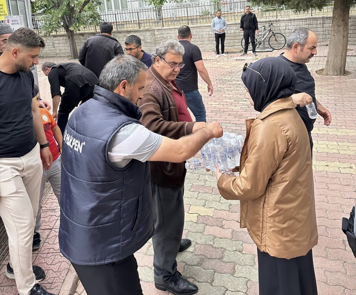 Konyasporlu taraftarlar küme düşmemek için dua istedi