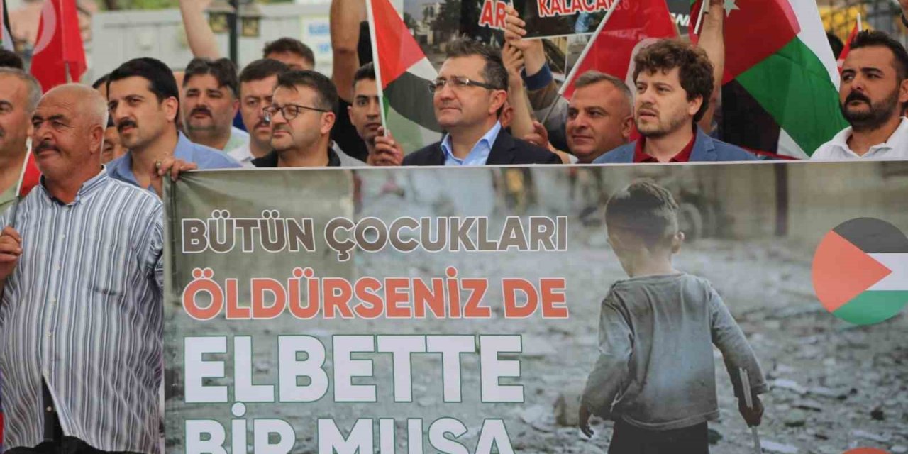 Karapınar’da Filistin’e destek yürüyüşü yapıldı