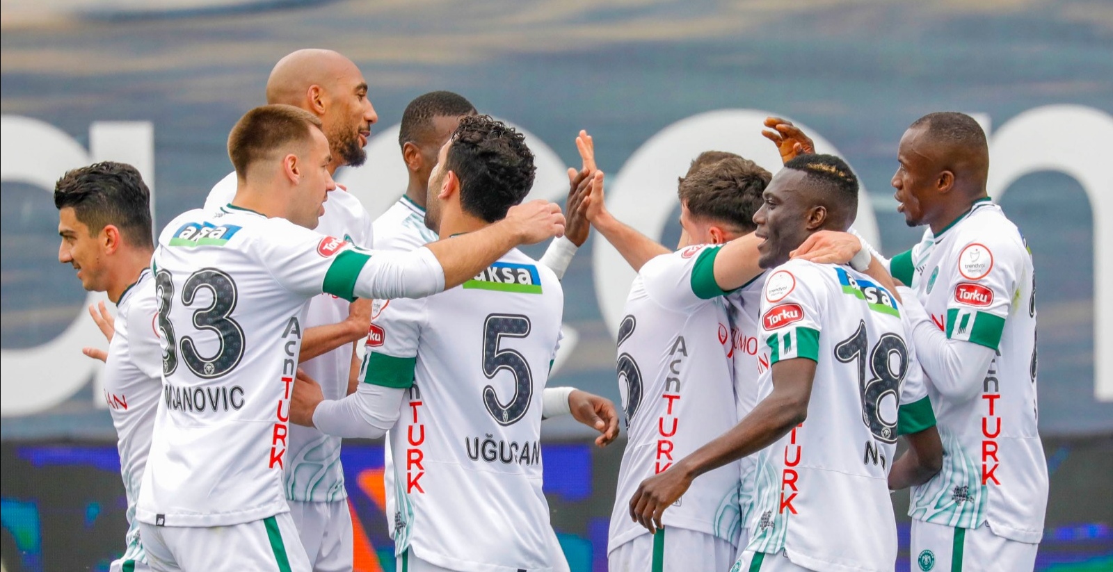 Konyaspor'da kollar sıvandı! İşte yol haritası