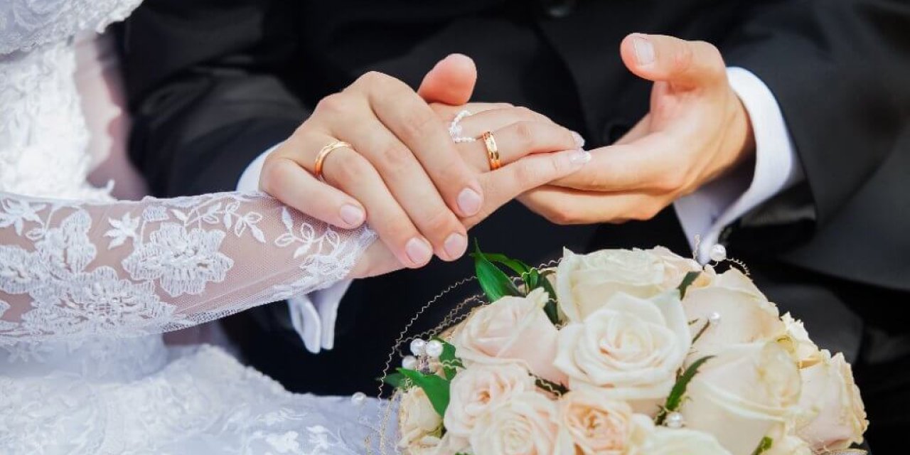 Düğün maliyeti 1 milyonu aştı! Diyanet'ten evlilikleri zorlaştırmayın uyarısı