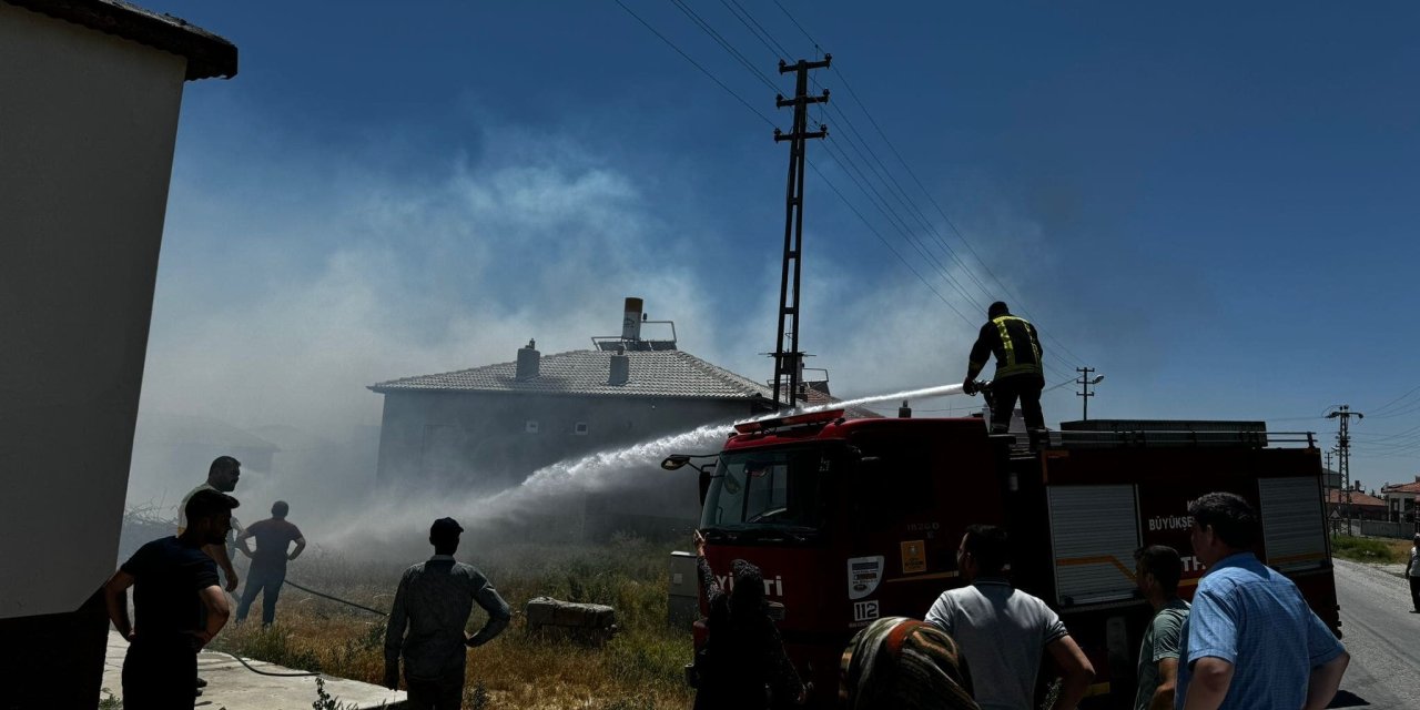 Konya'da dikkatsizlik yangın çıkardı