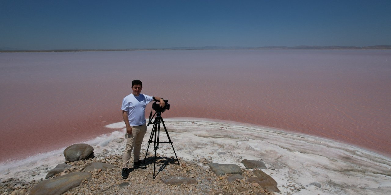 Tuz Gölü pembe renge büründü