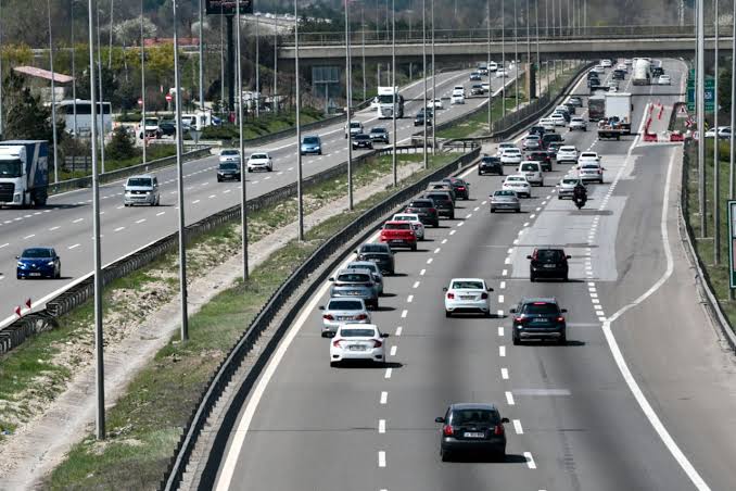 Bolu geçişinde trafik yoğun akıcı