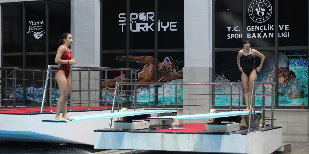 Konya'da hazırlanıyorlar: Gözler, Avrupa Gençler Atlama Şampiyonası'nda