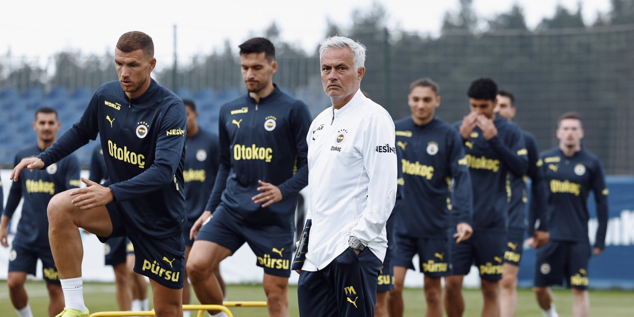 Jose Mourinho, sistemini Fenerbahçe'ye işliyor
