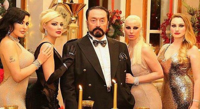 Adnan Oktar’ın ‘güncel yapılanma’ davasında Oktar dışında tüm sanıklara tahliye