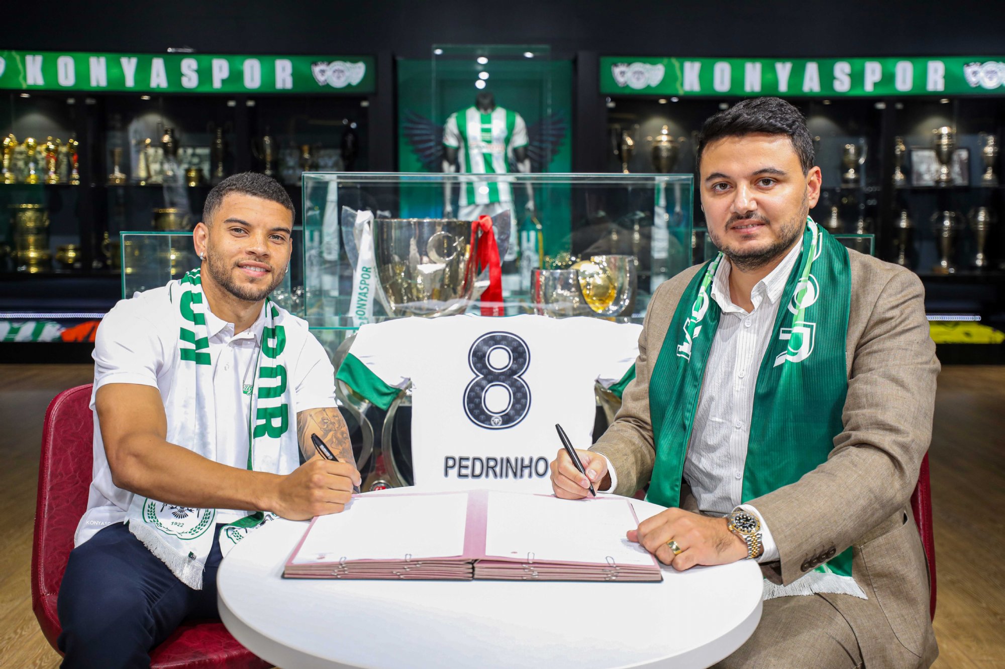 Konyaspor Pedrinho’yu açıkladı! İşte sözleşme süresi