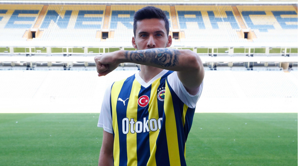 Konyaspor golcüsünü buldu! Fenerbahçe ile anlaşma tamam