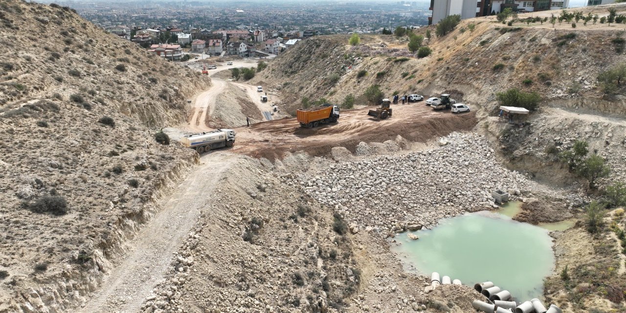 Konya'nın bu bölgesine gelecek için göletler yapılıyor