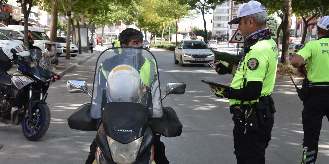 Yanlış bilinen ehliyet konusu; “B sınıfı ehliyetim var ben motosiklet kullanılabiliyorum'