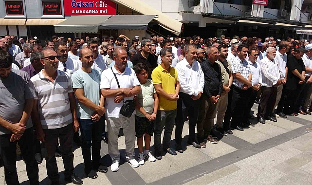 Konya'daki tüm camilerde cenaze namazı kılındı