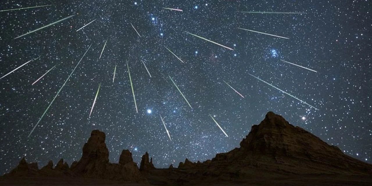 Konyalılar tesadüf olarak gördü! Perseid görsel şölen sundu