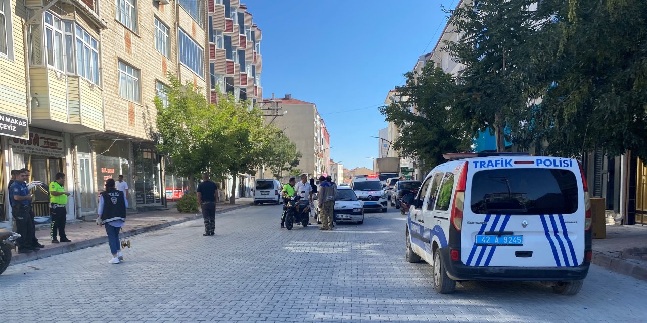 Konya'da motosiklet ve otomobil çarpıştı