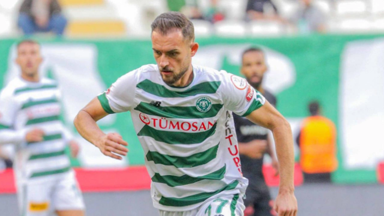 Konyaspor'un forveti veda etti