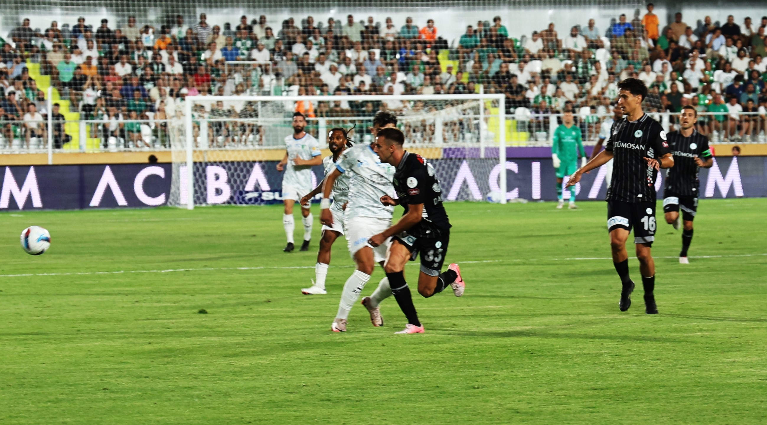 Konyaspor hezimete uğradı! Eli boş dönüyor