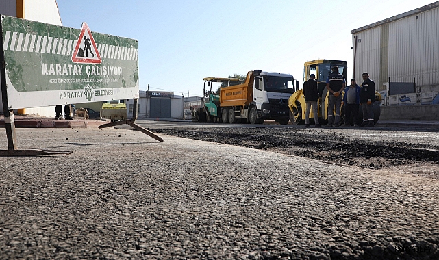 Sadece Konya merkezde değil, uzak mahallelerde de yol çalışması sürüyor