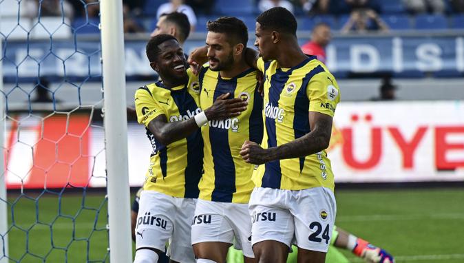 Fenerbahçe iki golle güldü, maç fazlasıyla liderliği yükseldi