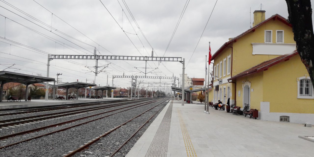 Konya'nın asırlık çınarında Atatürk detayı! Türkiye'nin ilk yapılarından