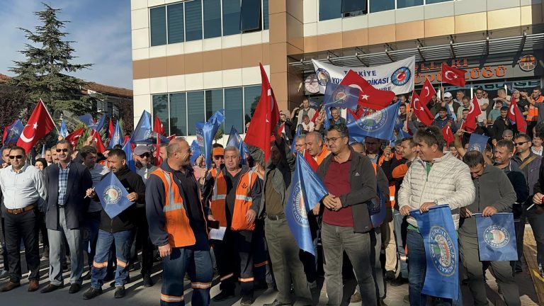 Konya'daki işçilerden büyük eylem! İş bıraktılar