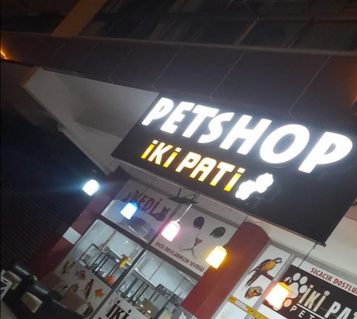 İki Pati Petshop Konya'da yüzleri güldürüyor