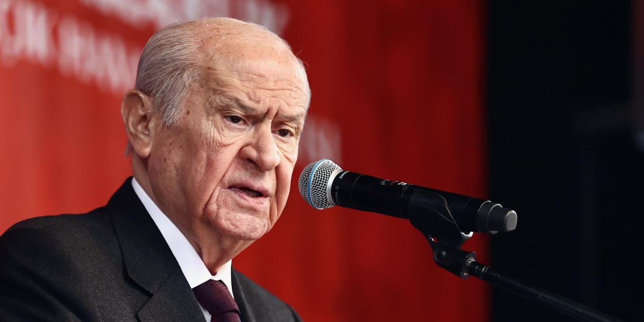 Bahçeli'den çarpıcı sözler. Türk ve Kürt'ün birbirini sevmesi farzdır