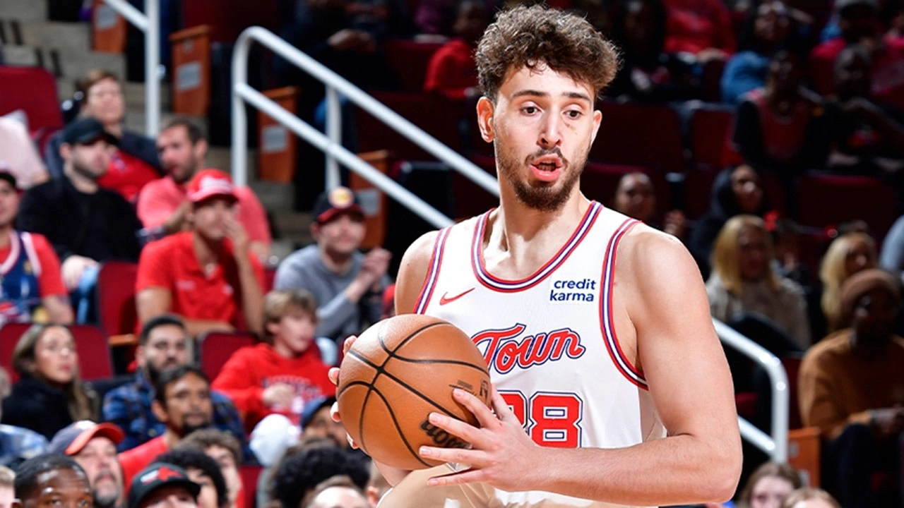 Alperen Şengün Houston Rockets'i sırtlıyor. Yine double-double yaptı