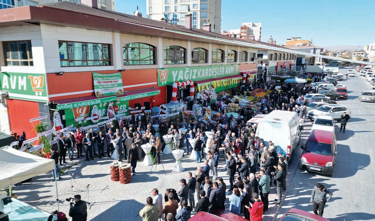 Konya'da enflasyona savaş açan market hizmete girdi. Uygun fiyata ürün satılıyor