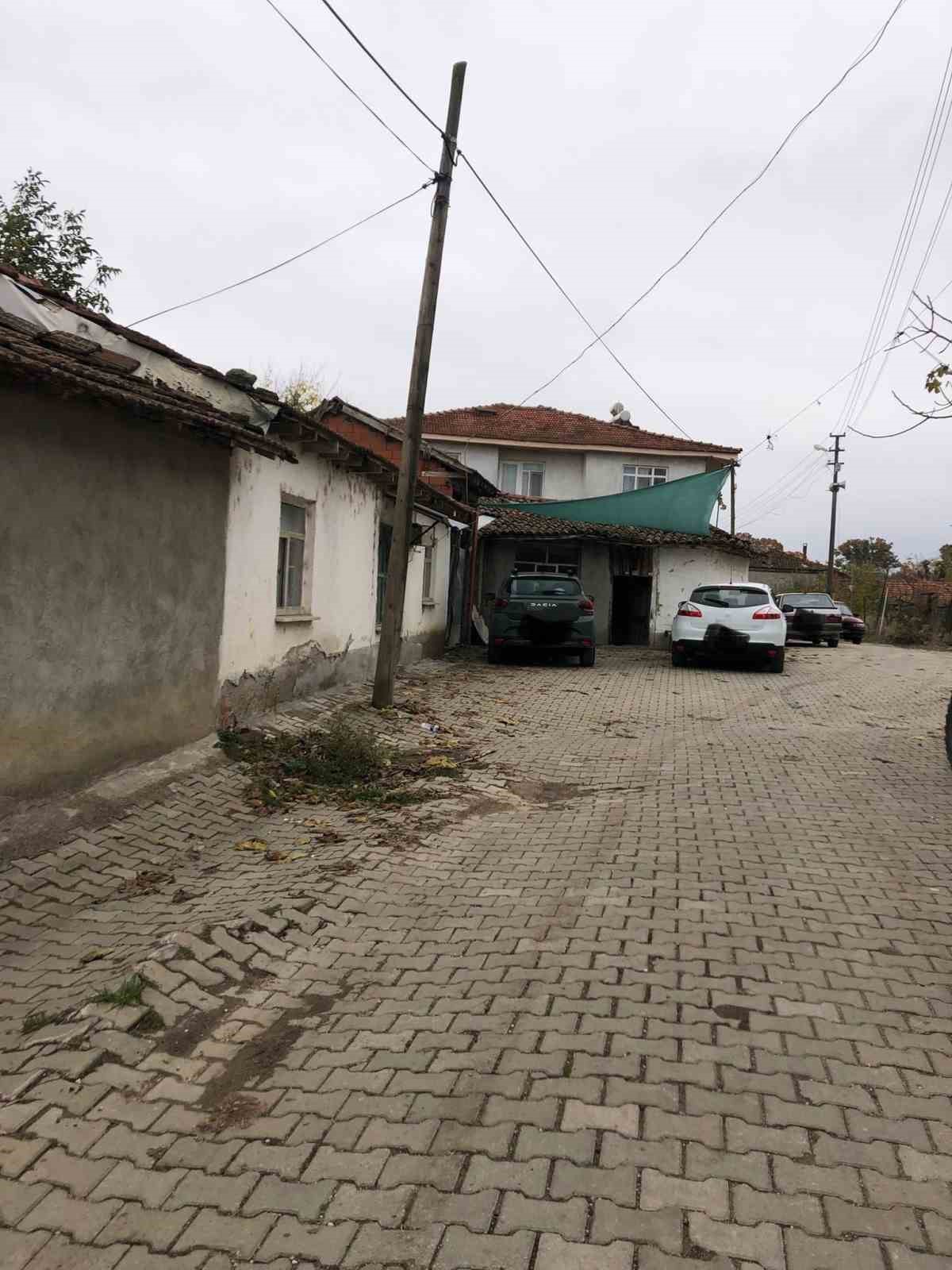 Kardeş kavgası cinayetle bitti: Abisini boğarak öldürdü