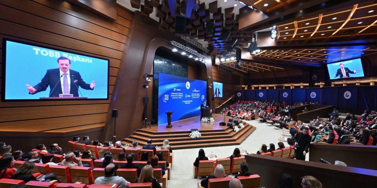 Bakan Göktaş:  Kadın istihdamı ile ilgili konuştu