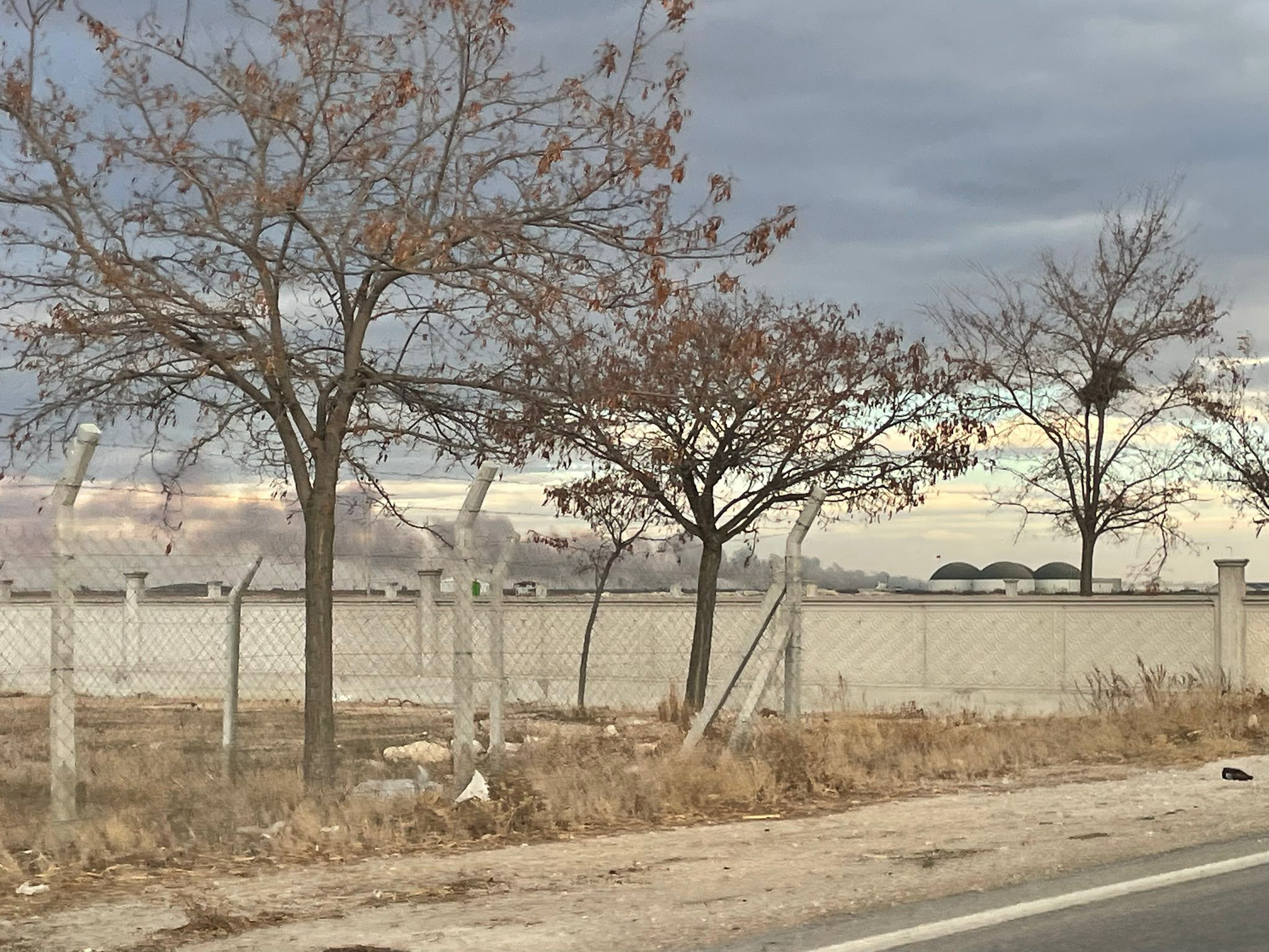 Konya'da yine acı manzara. Mısır tarlasında anız yangını