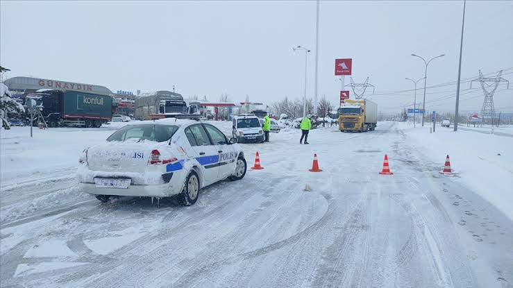 Konyalılar dikkat. Zorunlu olmadıkça dışarıya çıkmayın uyarısı