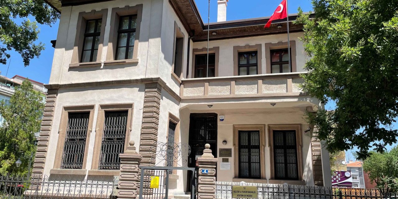 Tarihe tanıklık eden bu müze Konya'da: Atatürk Evi Müzesi