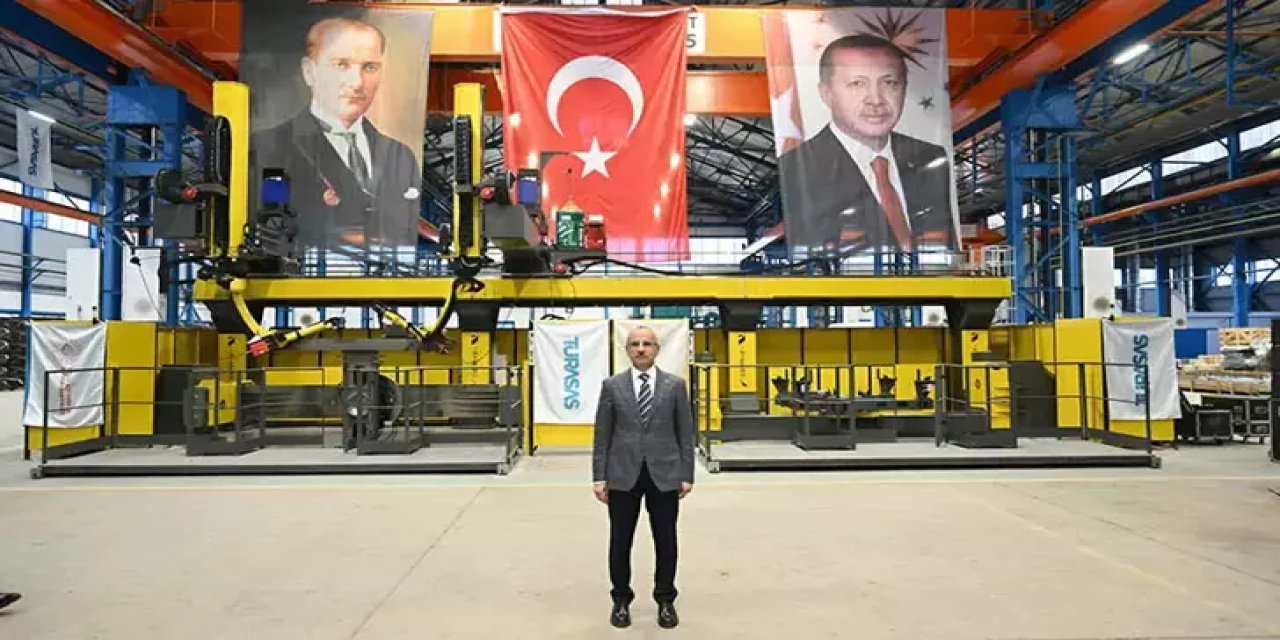 Bakan Uraloğlu: Yerli raylı sistem araçları için 3 yeni fabrika kurulacak