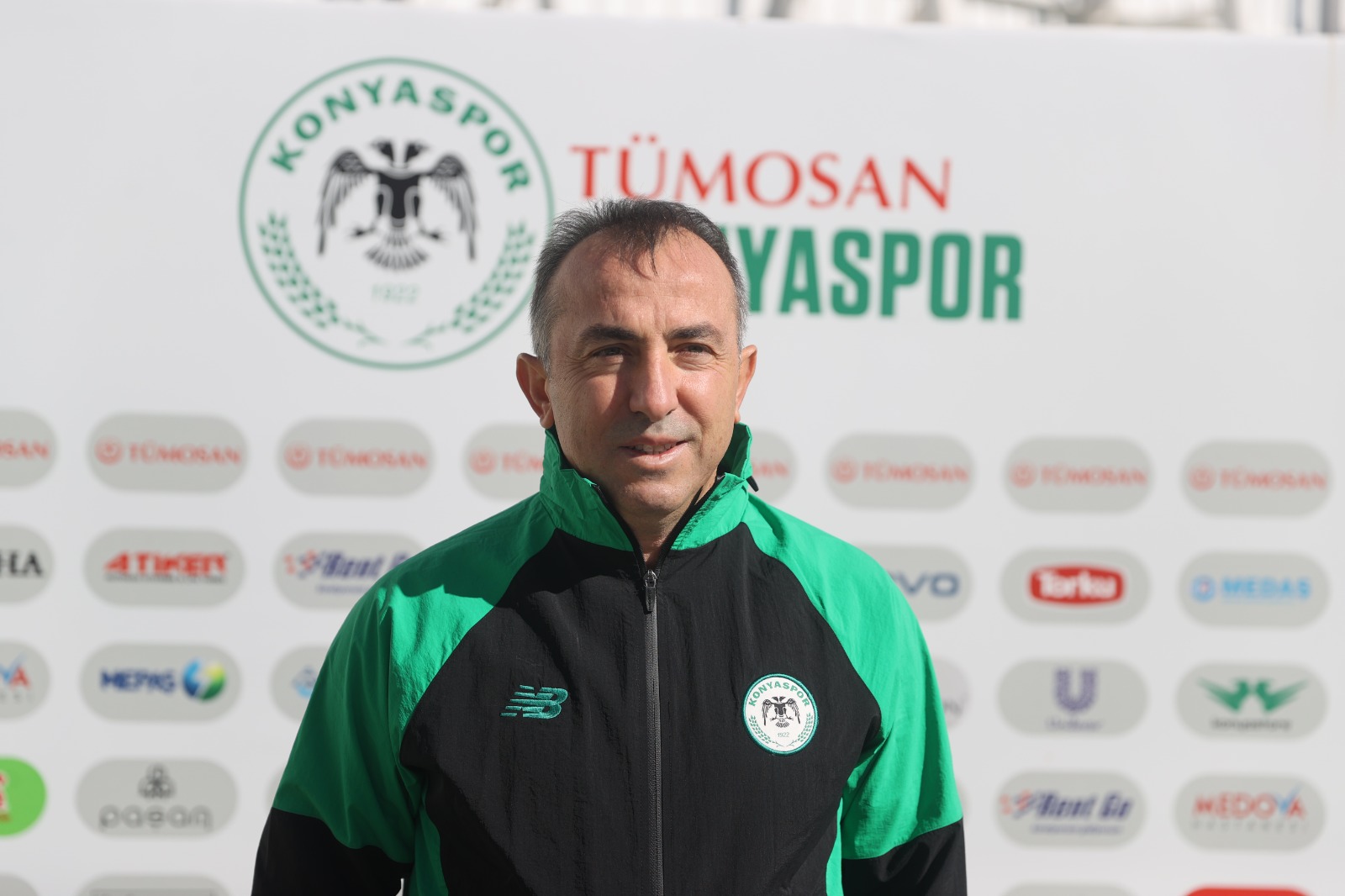 Konyaspor'da Recep Uçar'dan transfer sinyali. Takımdan ayrılacak isimler olacak